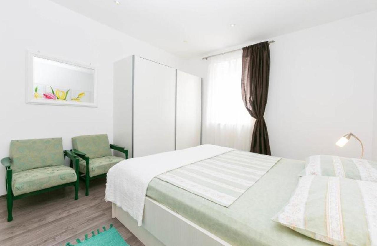 Cecillia Mare Apartments Rovinj Luaran gambar