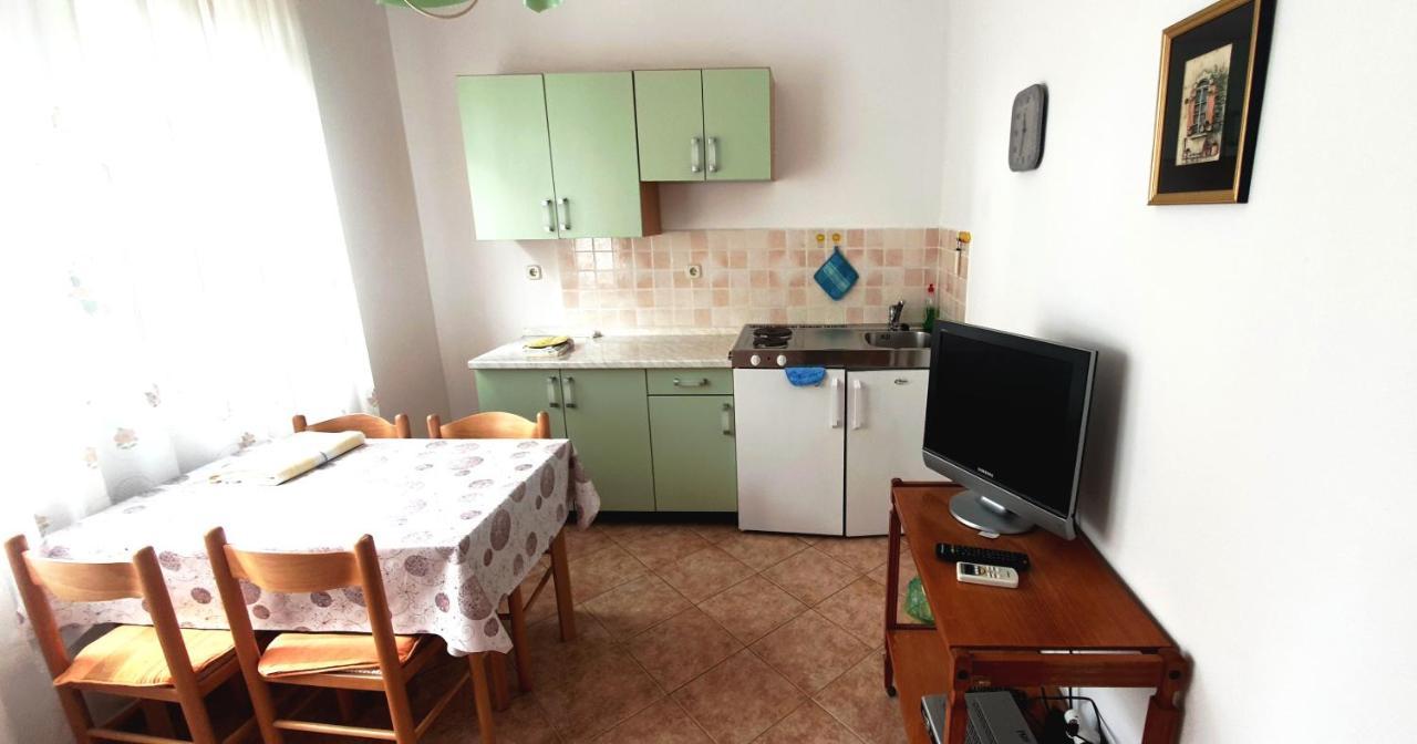 Cecillia Mare Apartments Rovinj Luaran gambar